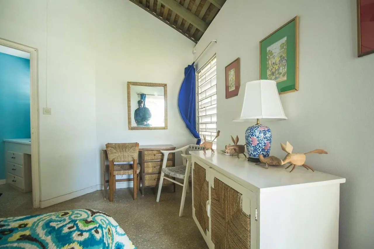 Carey Park Island Breeze Beach Villa  Carey Park